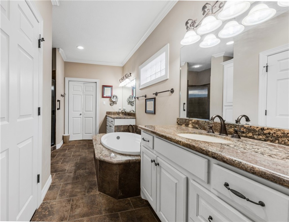 Bryan, Texas 77802, United States, 3 Bedrooms Bedrooms, ,3 BathroomsBathrooms,Residential,Active,33717