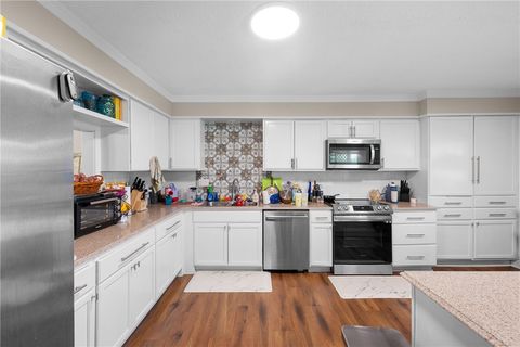 Tiny photo for 909 Westview Street, Bryan, TX 77802 (MLS # 26005237)