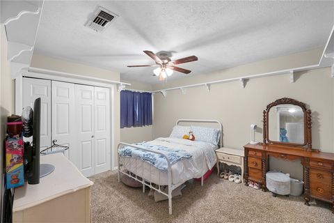 Tiny photo for 909 Westview Street, Bryan, TX 77802 (MLS # 26005237)