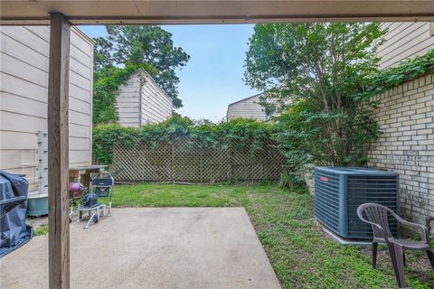 Tiny photo for 909 Westview Street, Bryan, TX 77802 (MLS # 26005237)