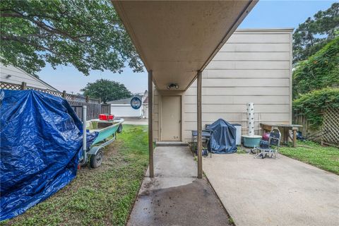 Tiny photo for 909 Westview Street, Bryan, TX 77802 (MLS # 26005237)