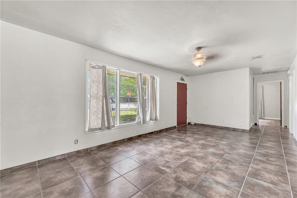Photo of 2904 Georgia Avenue, Bryan, TX 77803 (MLS # 26010021)