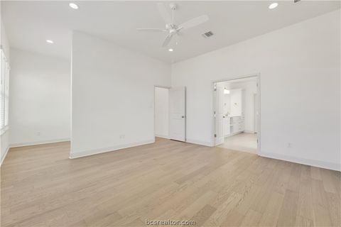 Tiny photo for 5084 Acadia Loop, Bryan, TX 77802 (MLS # 26004281)