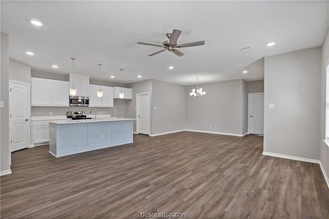 Tiny photo for 2521 Shady Route Lane, Bryan, TX 77808 (MLS # 26004006)