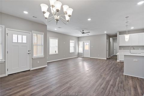 Tiny photo for 2521 Shady Route Lane, Bryan, TX 77808 (MLS # 26004006)