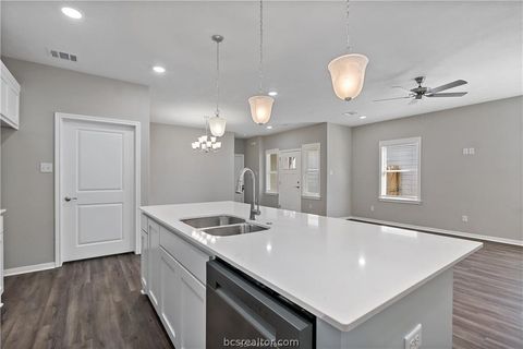 Tiny photo for 2521 Shady Route Lane, Bryan, TX 77808 (MLS # 26004006)