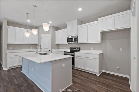 Tiny photo for 2521 Shady Route Lane, Bryan, TX 77808 (MLS # 26004006)