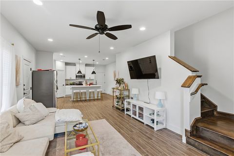 Tiny photo for 606 Banks Street, College Station, TX 77840 (MLS # 26003558)