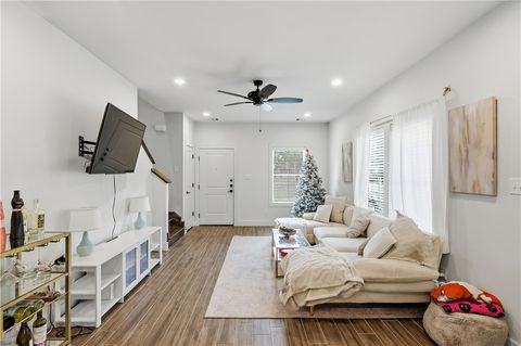 Tiny photo for 606 Banks Street, College Station, TX 77840 (MLS # 26003558)