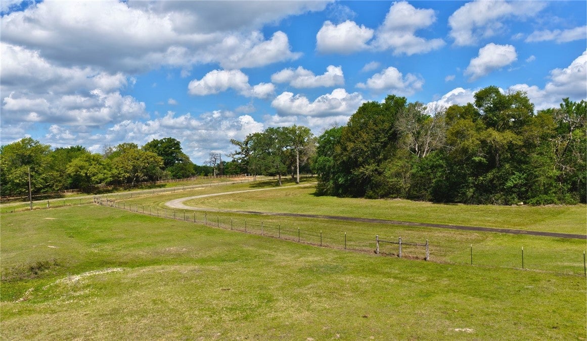 5916 Private Road 2003 (+/- 12 acres)
