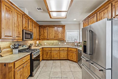 Tiny photo for 2700 Hickory Court, Bryan, TX 77808 (MLS # 26003771)