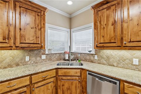 Tiny photo for 2700 Hickory Court, Bryan, TX 77808 (MLS # 26003771)