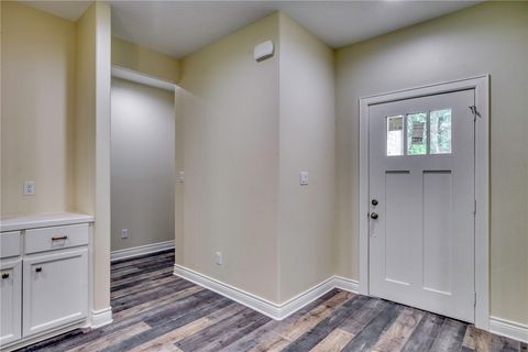 Tiny photo for 1112 Holly Springs Street, Huntsville, TX 77320 (MLS # 26003241)