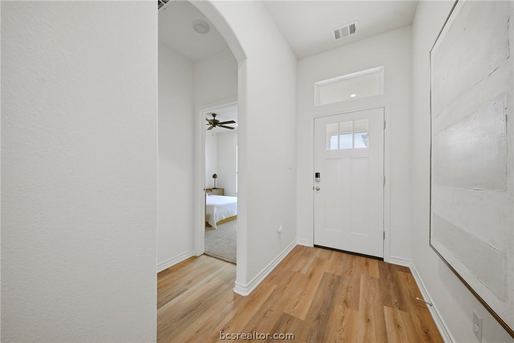 Photo of 1941 Pinemont View Drive, Bryan, TX 77807 (MLS # 26012051)