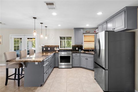 Tiny photo for 1102 N. Pecan Street St, Caldwell, TX 77836 (MLS # 25010467)