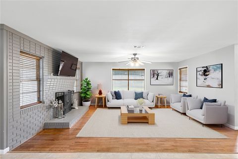 Tiny photo for 1102 N. Pecan Street St, Caldwell, TX 77836 (MLS # 25010467)
