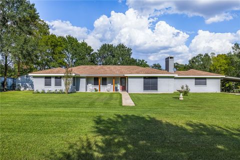 Photo of 1102 N. Pecan Street St, Caldwell, TX 77836 (MLS # 25010467)