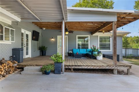 Tiny photo for 1102 N. Pecan Street St, Caldwell, TX 77836 (MLS # 25010467)