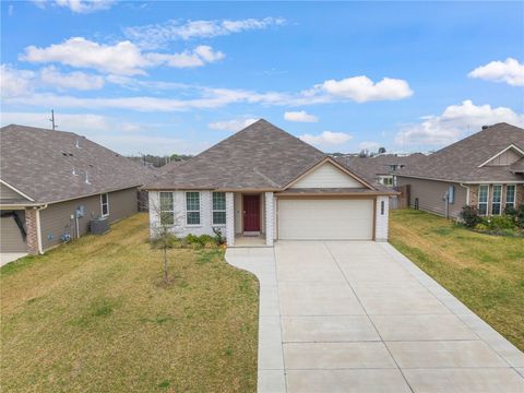 Photo of 303 Camp Bowie Road, Caldwell, TX 77836 (MLS # 26003195)