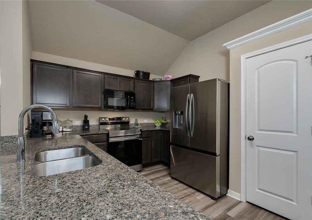 Photo of 2702 Redcap ST, Bryan, TX 77803 (MLS # 26005682)