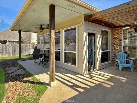 Tiny photo for 4764 Tiffany Park Circle, Bryan, TX 77802 (MLS # 26000009)