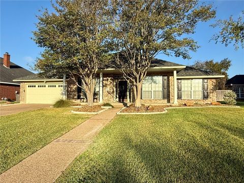Photo of 4764 Tiffany Park Circle, Bryan, TX 77802 (MLS # 26000009)