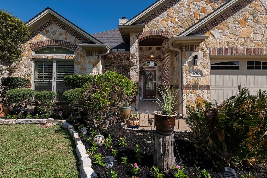 Photo of 4285 Hollow Stone Drive, College Station, TX 77845 (MLS # 26004371)