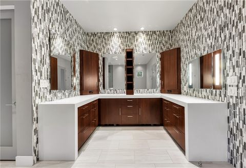 Tiny photo for 4718 Miramont Circle, Bryan, TX 77802 (MLS # 26000663)