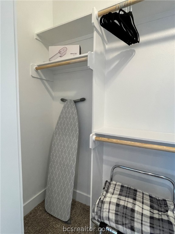 Bryan, Texas 77803, United States, 1 Bedroom Bedrooms, ,2 BathroomsBathrooms,Residential,Pending,57375