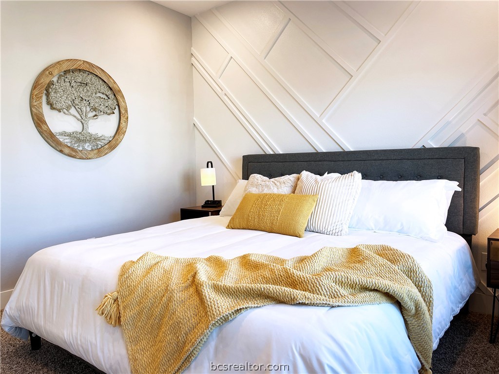 Bryan, Texas 77803, United States, 1 Bedroom Bedrooms, ,2 BathroomsBathrooms,Residential,Pending,57375