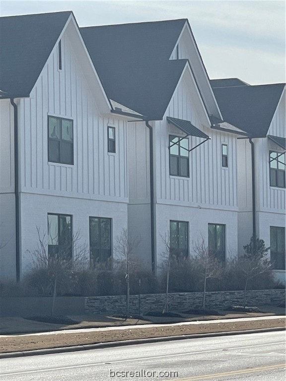 College Station, Texas 77840, United States, 4 Bedrooms Bedrooms, ,5 BathroomsBathrooms,Residential,Active,64532