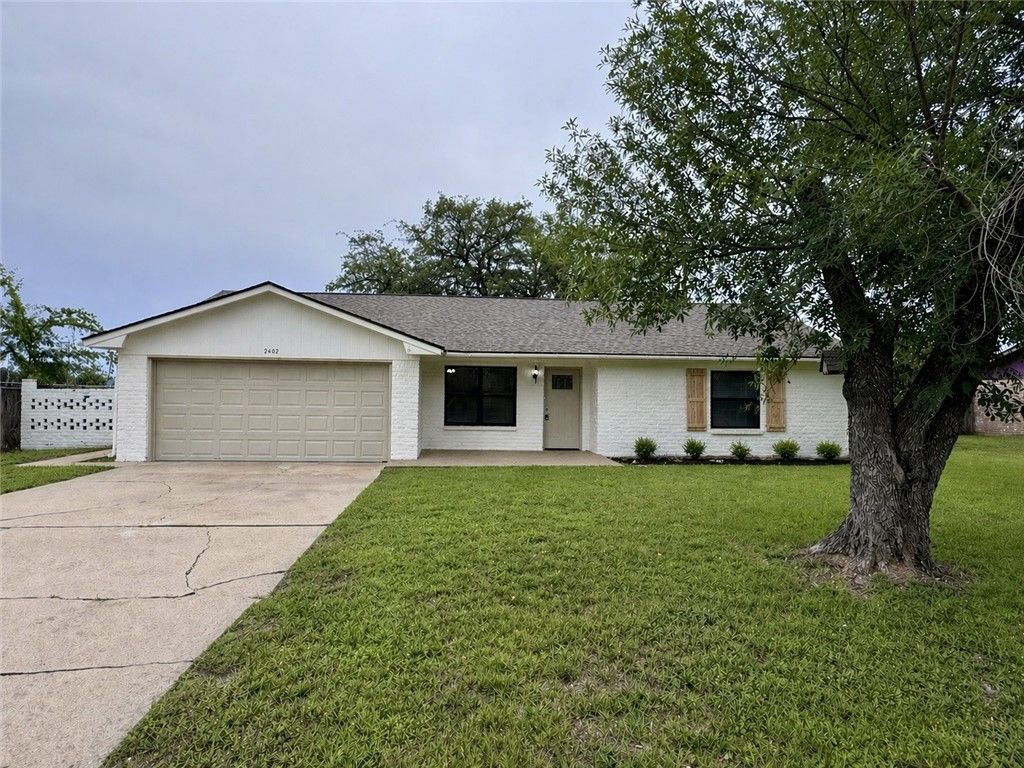 Photo of 2402 Barak Lane, Bryan, TX 77802 (MLS # 26004919)