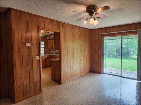 Tiny photo for 403 S Main Street, Caldwell, TX 77836 (MLS # 26005119)