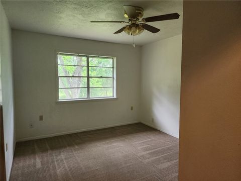 Tiny photo for 403 S Main Street, Caldwell, TX 77836 (MLS # 26005119)