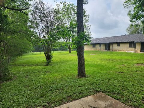 Tiny photo for 403 S Main Street, Caldwell, TX 77836 (MLS # 26005119)