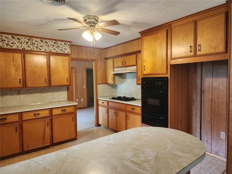 Tiny photo for 403 S Main Street, Caldwell, TX 77836 (MLS # 26005119)