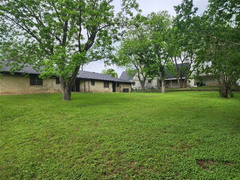 Tiny photo for 403 S Main Street, Caldwell, TX 77836 (MLS # 26005119)