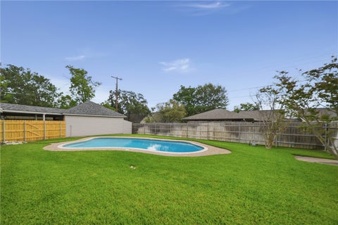 Tiny photo for 2504 Memorial Drive, Bryan, TX 77802 (MLS # 26008793)