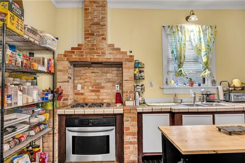 Tiny photo for 500 N Washington Avenue, Bryan, TX 77803 (MLS # 26004373)