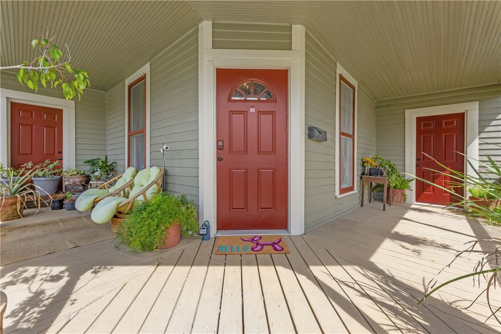 Photo of 500 N Washington Avenue, Bryan, TX 77803 (MLS # 26004373)