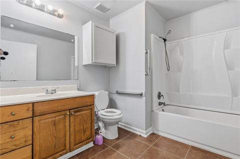 Tiny photo for 103 E Viser Street, Madisonville, TX 77864 (MLS # 26003647)