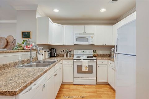 Tiny photo for 1725 Harvey Mitchell Pkwy #1433, College Station, TX 77840 (MLS # 26002879)