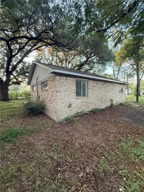 Tiny photo for 1007 N Washington Avenue, Bryan, TX 77803 (MLS # 26012406)