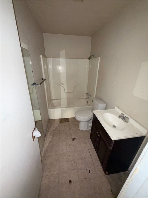 Tiny photo for 1007 N Washington Avenue, Bryan, TX 77803 (MLS # 26012406)