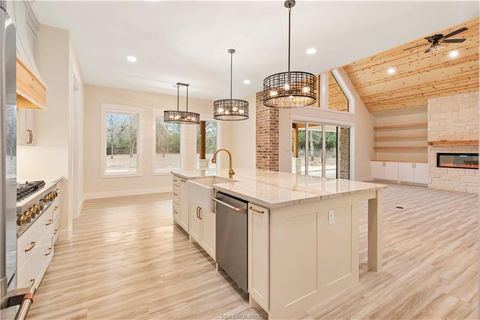 Tiny photo for 9 Old hickory Trail, Franklin, TX 77856 (MLS # 26002601)