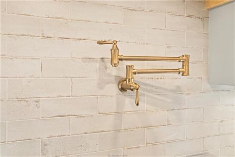 Tiny photo for 9 Old hickory Trail, Franklin, TX 77856 (MLS # 26002601)