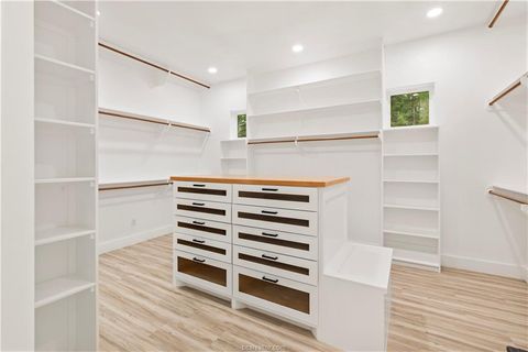 Tiny photo for 9 Old hickory Trail, Franklin, TX 77856 (MLS # 26002601)