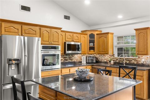 Tiny photo for 203 Saffles Rd Rd, Robinson, TX 76706 (MLS # 26004216)