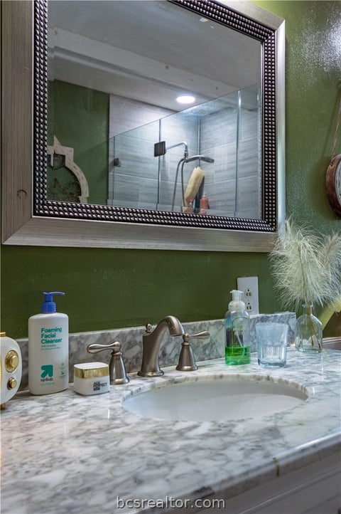 Tiny photo for 35 Golfclub Drive, Hilltop Lakes, TX 77871 (MLS # 26011029)