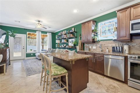 Tiny photo for 410 N Peach St, Tomball, TX 77375 (MLS # 26002638)
